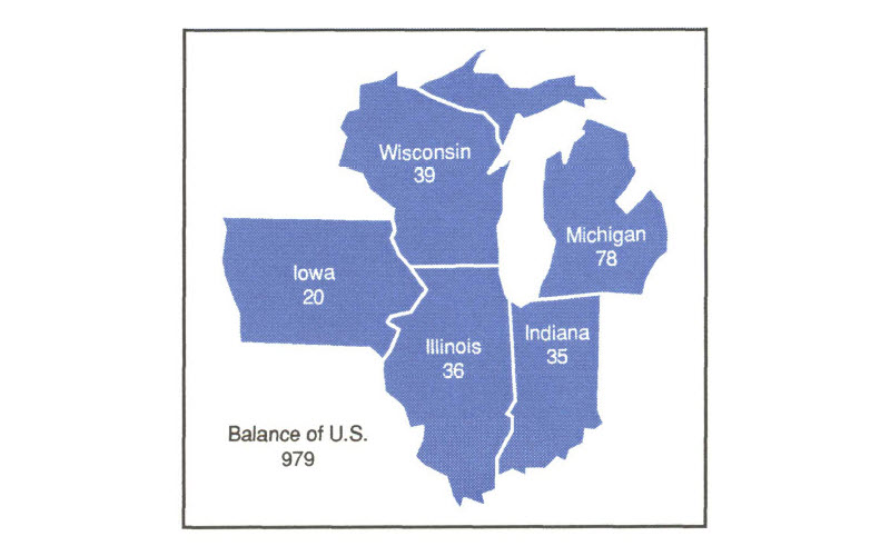 Figure 1 is a map of the Seventh District states showing the number of NPL sites in each state as follows: Michigan—78, Wisconsin—39, Illinois—36, Indiana—35, Iowa—20.