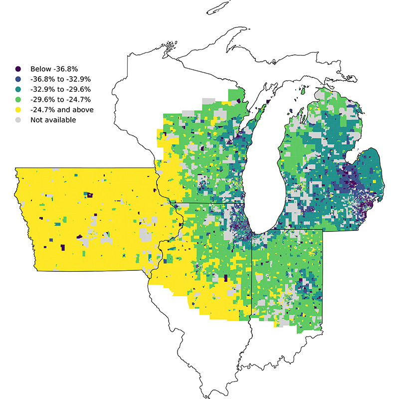 Figure 3 is a map of the Seventh District that plots the percent change in bank branch access in each census block group between 2011 and 2024. The legend outlines five ranges of percent change in access—with the largest negative change category being below –36.8% and the smallest negative change category, –24.7% and above. In general, urban areas show the most decline in access, and rural areas show comparatively smaller declines.
