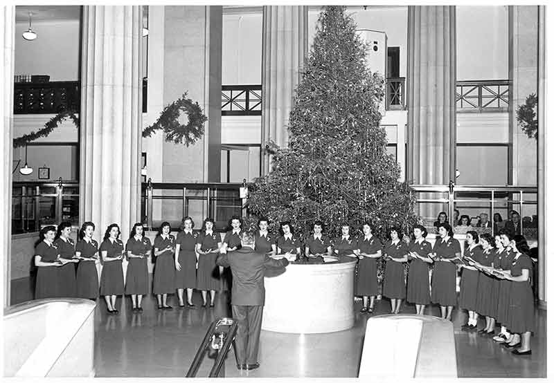 1949